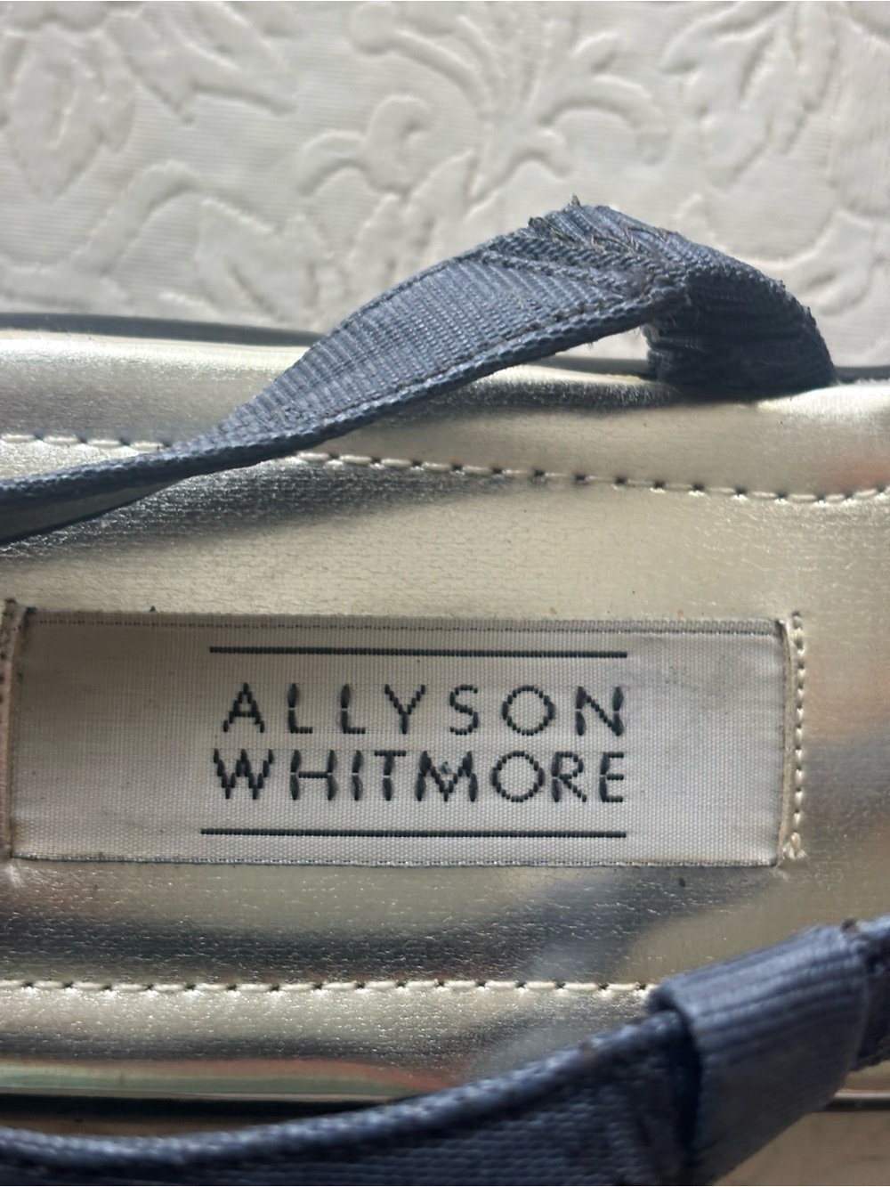 Vintage Allyson Whitmore Silver Elephant-Embellished Slingback Sandals, Size 9 - Picture 12 of 15